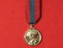 MINIATURE IMPERIAL SERVICE MEDAL ISM GV CROWNED ADMIRALS UNIFORM HEAD MEDAL