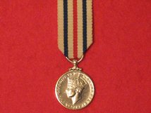 MINIATURE KINGS MEDAL FOR SERVICE IN THE CAUSE OF FREEDOM CONTEMPORARY MEDAL