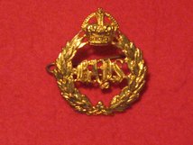 THE QUEENS BAYS - 2ND DRAGOON GUARDS CAP BADGE