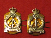 ROYAL PIONEER CORPS MILITARY COLLAR BADGES