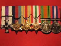 MEDAL SET - PERRY KNIGHT