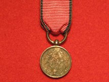 MINIATURE TURKISH CRIMEA MEDAL SARDINIA ISSUE CONTEMPORARY GVF RARE MEDAL WITH WATER RIBBON O RING SUSPENSION