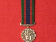 MINIATURE CANADIAN VOLUNTEER SERVICE MEDAL WW2