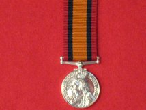 MINIATURE QUEENS MEDITERRANEAN MEDAL 