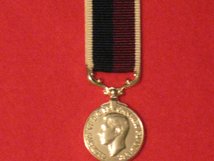 MINIATURE RAF LSGC MEDAL LONG SERVICE GOOD CONDUCT MEDAL GVI