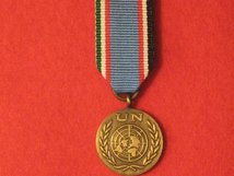 MINIATURE UNITED NATIONS IRAN IRAQ MEDAL UNIIMOG MEDAL 