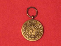 MINIATURE UNITED NATIONS MEDAL NO RIBBON