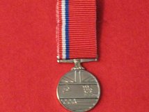 MINIATURE COMMEMORATIVE COLD WAR MEDAL