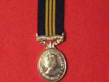 MINIATURE ARMY EMERGENCY RESERVE EFFICIENCY MEDAL EIIR 