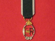 MINIATURE ROYAL NAVAL RESERVE DECORATION MEDAL EIIR 