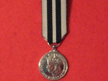 MINIATURE KINGS POLICE MEDAL KPM GVI 2ND TYPE DISTINGUISHED SERVICE MEDAL