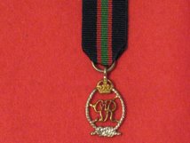 MINIATURE ROYAL NAVAL VOLUNTEER RESERVE DECORATION MEDAL GV CONTEMPORARY MEDAL