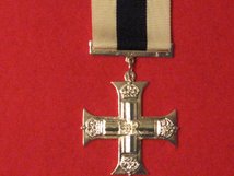 FULL SIZE MILITARY CROSS MEDAL EIIR MUSEUM COPY MEDAL