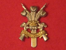 3RD CARABINIERS REGIMENT CAP BADGE