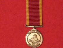 MINIATURE COMMEMORATIVE INTERNATIONAL FIREFIGHTERS MEDAL