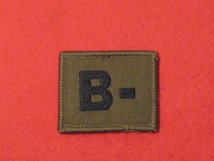 BLOOD GROUP PATCH BADGE B - WITH VELCRO BACKING OLIVE GREEN BADGE