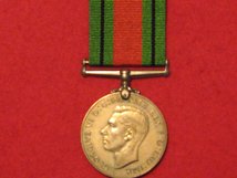 FULL SIZE DEFENCE MEDAL ORIGINAL WW2 MEDAL GVF