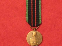 MINIATURE BELGIUM RESISTANCE MEDAL 1940 1945 MEDAL