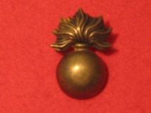 ROYAL MARINES ARTILLERY REGIMENT CAP BADGE