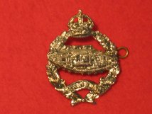 ROYAL TANK REGIMENT RTR CAP BADGE KC KINGS CROWN