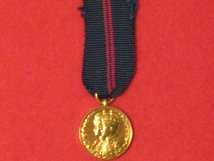 MINIATURE DELHI DURBAR MEDAL 1911 GOLD VERSION MEDAL VERY RARE CONTEMPORARY MEDAL