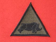 BRITISH ARMY 1 UK ARMOURED DIVISION FORMATION BADGE RHINO OLIVE GREEN