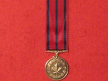 MINIATURE CANADA BRAVERY MEDAL EIIR