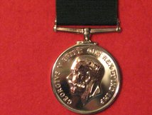 FULL SIZE ROYAL NAVAL RESERVE LSGC MEDAL GV COINAGE HEAD