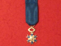 MINIATURE FRANCE FRENCH NATIONAL ORDER OF MERIT MEDAL