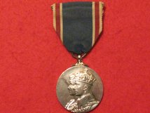 FULL SIZE CORONATION MEDAL 1937 ORIGINAL MEDAL GVF