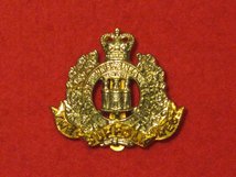 SUFFOLK REGIMENT CAP BADGE