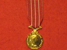 MINIATURE CANADA FORCES DECORATION EIIR MEDAL