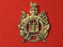 KINGS OWN SCOTTISH BORDERERS KOSB CAP BADGE KC 