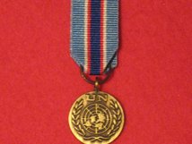 MINIATURE UNITED NATIONS LIBERIA MEDAL UNMIL MEDAL