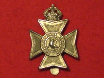 BUCKINGHAMSHIRE REGIMENT CAP BADGE