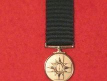 MINIATURE COMMEMORATIVE INTERNATIONAL COMMANDO MEDAL