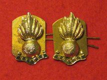 ROYAL ARTILLERY MILITARY COLLAR BADGES