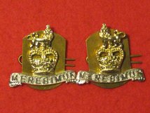 15TH 19TH KINGS ROYAL HUSSARS MILITARY COLLAR BADGES