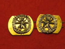 SMALL ARMS SCHOOL CORPS MILITARY COLLAR BADGES