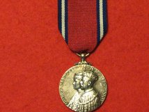 FULL SIZE JUBILEE MEDAL 1935 ORIGINAL MEDAL GVF