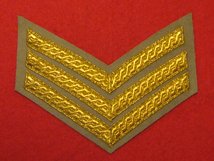 MESS DRESS 3 BAR SERGEANT CHEVRON GOLD ON GREBE GREY BADGE