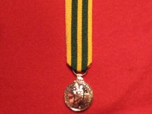 MINIATURE QUEENS VOLUNTEER RESERVES MEDAL EIIR