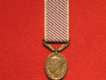 MINIATURE DISTINGUISHED FLYING MEDAL DFM GVI CONTEMPORARY MEDAL GVF