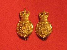 WRAC WOMENS ROYAL ARMY CORPS METAL MILITARY COLLAR BADGES