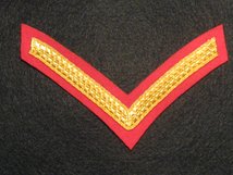 NUMBER 1 DRESS 1 BAR LCPL CHEVRON GOLD ON SCARLET RED