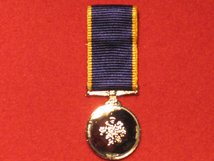 MINIATURE COMMEMORATIVE QUEEN ELIZABETH II 65TH ANNIVERSARY CORONATION MEDAL