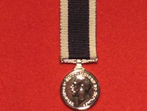 MINIATURE ROYAL NAVY LSGC MEDAL GV UNCROWNED COINAGE HEAD
