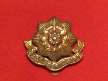 EAST YORKSHIRE REGIMENT CAP BADGE