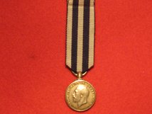 MINIATURE KINGS POLICE MEDAL KPM GEORGE V COINAGE HEAD CONTEMPORARY MEDAL GF CONDITION MEDAL