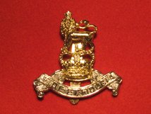 ROYAL ARMY PAY CORPS RAPC CAP BADGE QC QUEENS CROWN LARGE